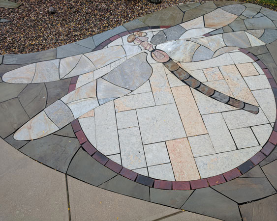 dragonfly-stainedglass-bluestoneirregular-chiltonstone-rusticgoldpatterenedflagstone-quartziteflagstone2opt2